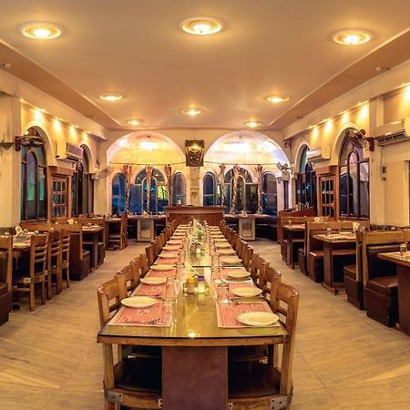 Hotel Solitaire Agra  Εξωτερικό φωτογραφία
