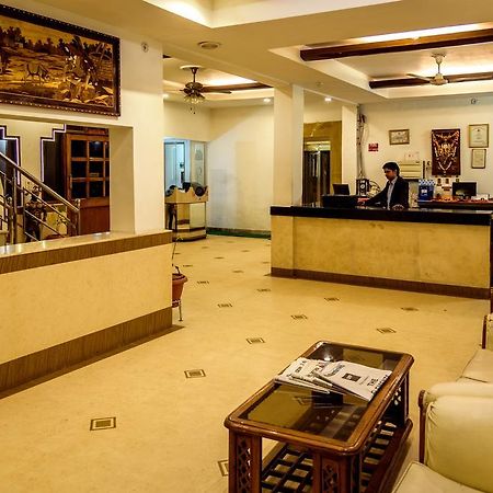 Hotel Solitaire Agra  Εξωτερικό φωτογραφία